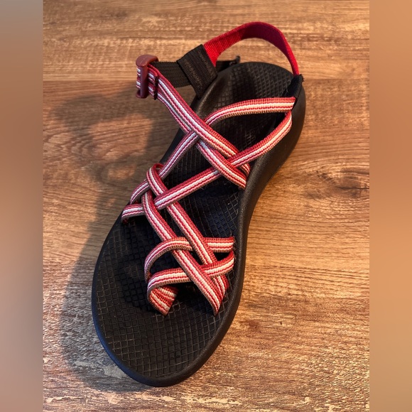 Women’s Chaco Sport Sandals – Size 8 - Picture 7 of 10